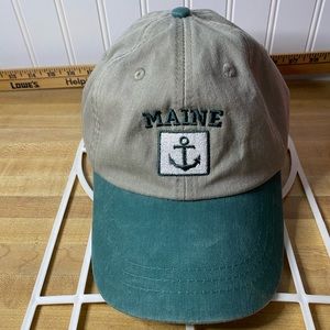 Preowned Men’s “ Maine “ Hat/Cap. Adjustable Grey/Green. Adams Brand